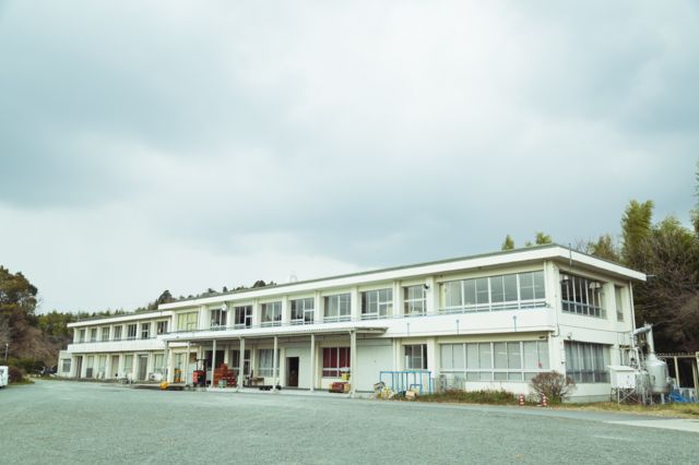 Escola transformada em fábrica de saquê no Japão